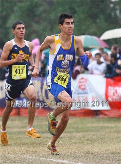 Thumbnail 2 in CIF State Cross Country Championships (D2 Boys) photogallery.