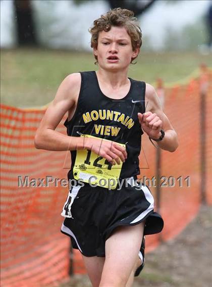 Thumbnail 2 in CIF State Cross Country Championships (D2 Boys) photogallery.