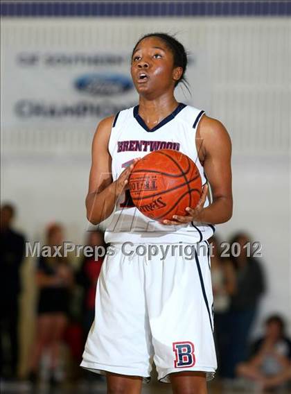 Thumbnail 1 in St. Paul vs. Brentwood (CIF SS Playoffs) photogallery.