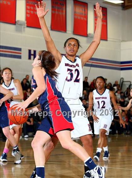 Thumbnail 3 in St. Paul vs. Brentwood (CIF SS Playoffs) photogallery.