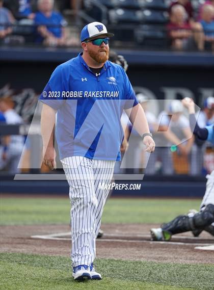 Thumbnail 2 in Flower Mound vs. Weatherford (UIL 6A Regional Semifinal Game 1) photogallery.