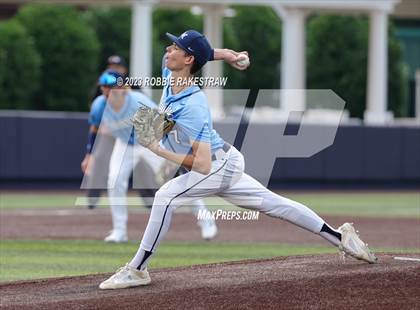 Thumbnail 3 in Flower Mound vs. Weatherford (UIL 6A Regional Semifinal Game 1) photogallery.