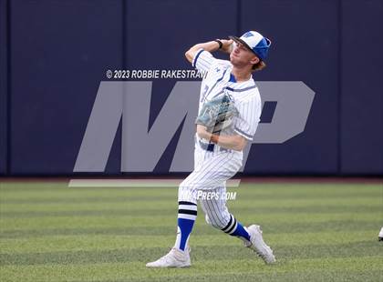 Thumbnail 3 in Flower Mound vs. Weatherford (UIL 6A Regional Semifinal Game 1) photogallery.