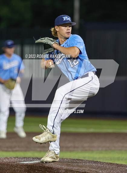 Thumbnail 3 in Flower Mound vs. Weatherford (UIL 6A Regional Semifinal Game 1) photogallery.