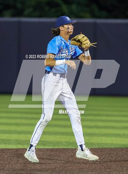 Thumbnail 1 in Flower Mound vs. Weatherford (UIL 6A Regional Semifinal Game 1) photogallery.
