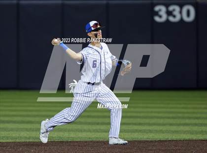 Thumbnail 1 in Flower Mound vs. Weatherford (UIL 6A Regional Semifinal Game 1) photogallery.