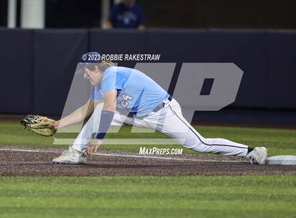 Thumbnail 2 in Flower Mound vs. Weatherford (UIL 6A Regional Semifinal Game 1) photogallery.