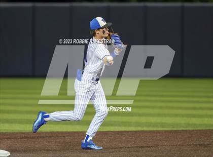 Thumbnail 2 in Flower Mound vs. Weatherford (UIL 6A Regional Semifinal Game 1) photogallery.