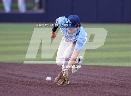Thumbnail 3 in Flower Mound vs. Weatherford (UIL 6A Regional Semifinal Game 1) photogallery.