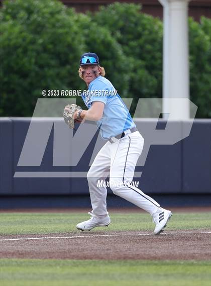 Thumbnail 2 in Flower Mound vs. Weatherford (UIL 6A Regional Semifinal Game 1) photogallery.