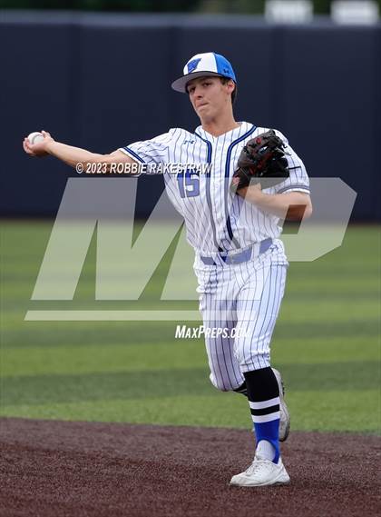 Thumbnail 1 in Flower Mound vs. Weatherford (UIL 6A Regional Semifinal Game 1) photogallery.