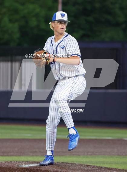 Thumbnail 2 in Flower Mound vs. Weatherford (UIL 6A Regional Semifinal Game 1) photogallery.
