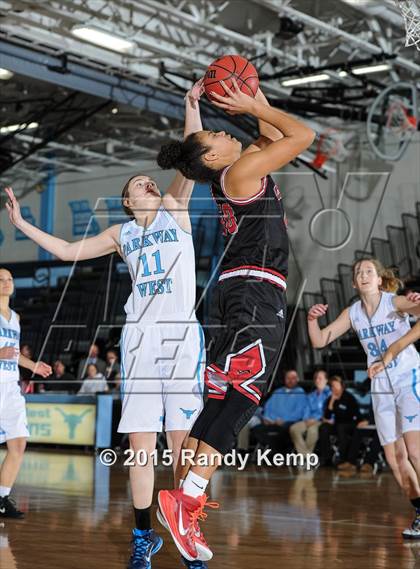 Thumbnail 3 in Parkway West vs Parkway Central (EPR Classic) photogallery.