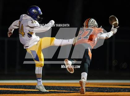 Thumbnail 2 in Sutter @ Half Moon Bay (CIF NCS 3A Final) photogallery.