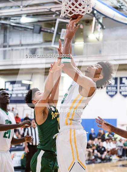 Thumbnail 1 in Patrick School vs Roselle Catholic (Investors Games) photogallery.