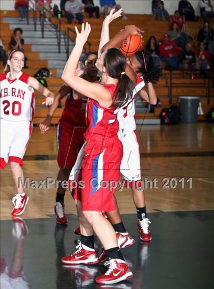 Thumbnail 2 in Ray vs. Tomball (McDonalds Texas Invitational) photogallery.