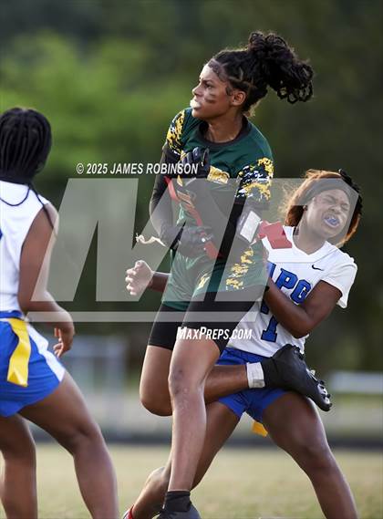 Thumbnail 3 in Godby vs Ed White (FHSAA 2A Quarterfinals) photogallery.
