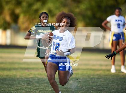 Thumbnail 2 in Godby vs Ed White (FHSAA 2A Quarterfinals) photogallery.