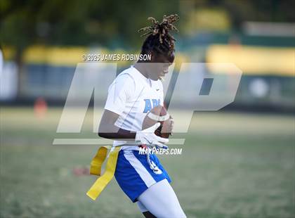 Thumbnail 3 in Godby vs Ed White (FHSAA 2A Quarterfinals) photogallery.