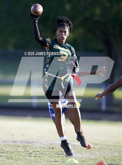 Thumbnail 3 in Godby vs Ed White (FHSAA 2A Quarterfinals) photogallery.