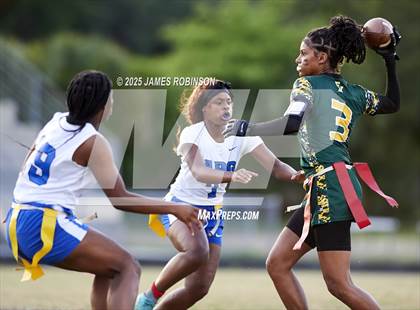 Thumbnail 1 in Godby vs Ed White (FHSAA 2A Quarterfinals) photogallery.