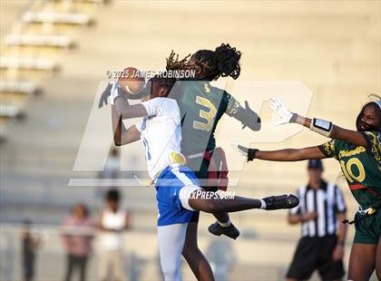 Thumbnail 2 in Godby vs Ed White (FHSAA 2A Quarterfinals) photogallery.