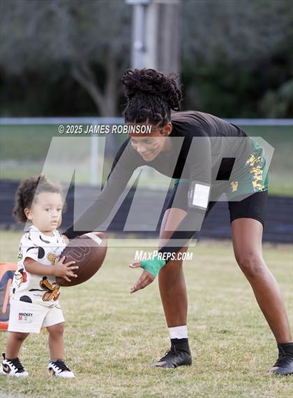 Thumbnail 1 in Godby vs Ed White (FHSAA 2A Quarterfinals) photogallery.