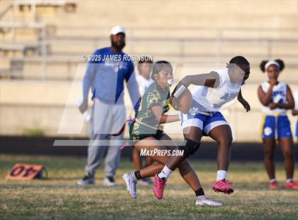 Thumbnail 3 in Godby vs Ed White (FHSAA 2A Quarterfinals) photogallery.