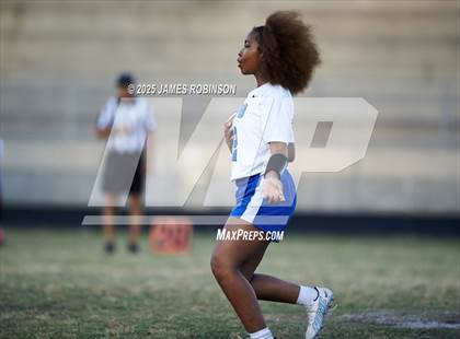 Thumbnail 3 in Godby vs Ed White (FHSAA 2A Quarterfinals) photogallery.