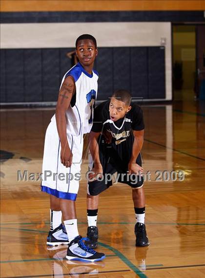 Thumbnail 3 in Pasadena Memorial vs. Westside (McDonalds Texas Invitational) photogallery.