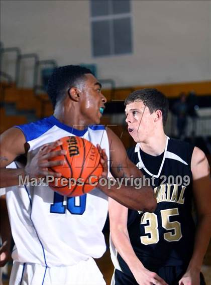 Thumbnail 2 in Pasadena Memorial vs. Westside (McDonalds Texas Invitational) photogallery.