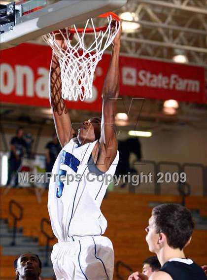 Thumbnail 1 in Pasadena Memorial vs. Westside (McDonalds Texas Invitational) photogallery.