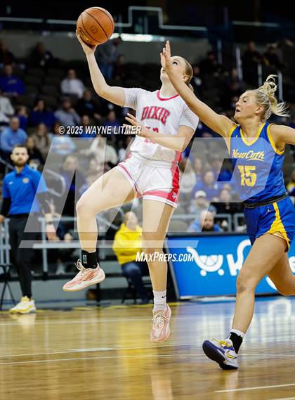 Thumbnail 3 in Newport Central Catholic vs Dixie (Ninth Region Tournament) photogallery.