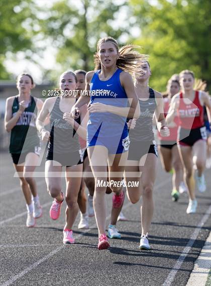 Thumbnail 2 in GCC Track & Field Championships (Day 2) photogallery.