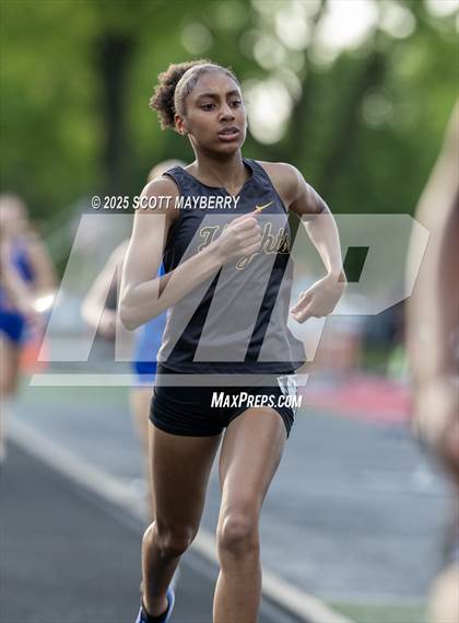 Thumbnail 1 in GCC Track & Field Championships (Day 2) photogallery.