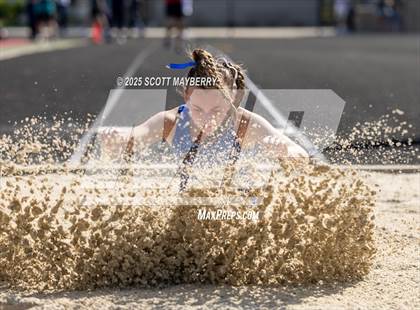 Thumbnail 3 in GCC Track & Field Championships (Day 2) photogallery.