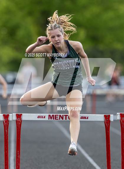 Thumbnail 3 in GCC Track & Field Championships (Day 2) photogallery.