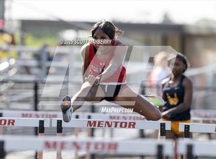 Thumbnail 2 in GCC Track & Field Championships (Day 2) photogallery.