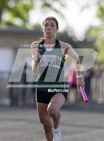 Thumbnail 1 in GCC Track & Field Championships (Day 2) photogallery.