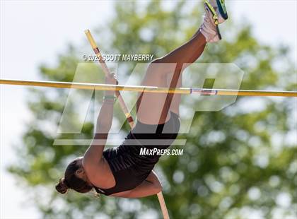 Thumbnail 3 in GCC Track & Field Championships (Day 2) photogallery.