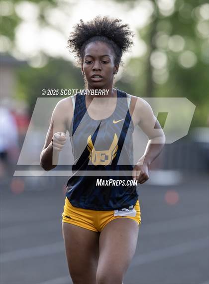 Thumbnail 3 in GCC Track & Field Championships (Day 2) photogallery.
