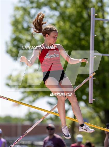 Thumbnail 2 in GCC Track & Field Championships (Day 2) photogallery.