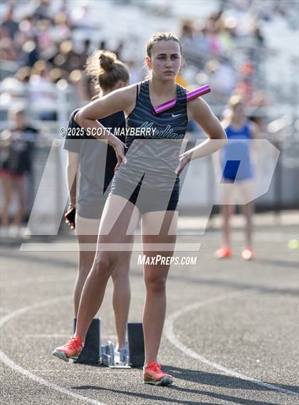 Thumbnail 1 in GCC Track & Field Championships (Day 2) photogallery.