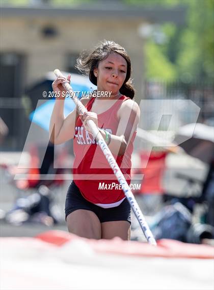 Thumbnail 1 in GCC Track & Field Championships (Day 2) photogallery.