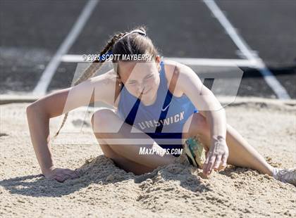 Thumbnail 3 in GCC Track & Field Championships (Day 2) photogallery.