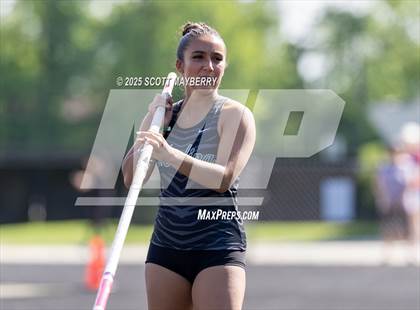 Thumbnail 3 in GCC Track & Field Championships (Day 2) photogallery.
