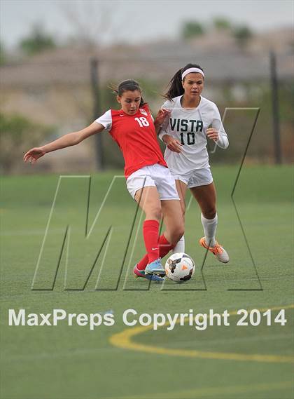 Thumbnail 3 in Mountain Vista vs. Denver East (CHSAA 5A 1st Round) photogallery.