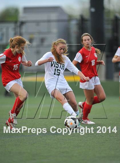 Thumbnail 3 in Mountain Vista vs. Denver East (CHSAA 5A 1st Round) photogallery.