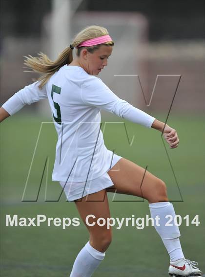 Thumbnail 1 in Mountain Vista vs. Denver East (CHSAA 5A 1st Round) photogallery.