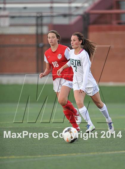Thumbnail 2 in Mountain Vista vs. Denver East (CHSAA 5A 1st Round) photogallery.